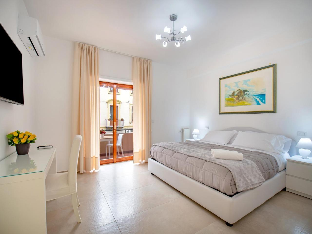 סורנטו Lauro Charme B&B Di Rosanova Rosa מראה חיצוני תמונה